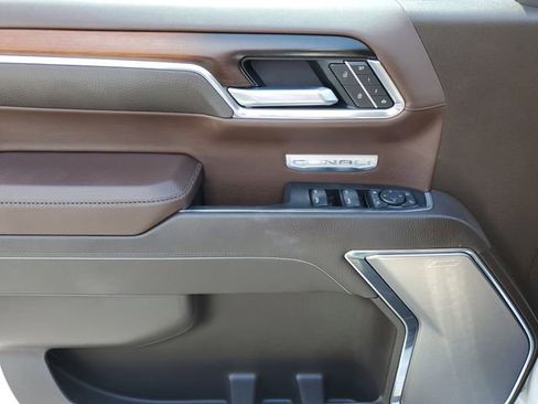 Used 2025 GMC Sierra 1500 Denali w/ Denali Reserve Package image 17