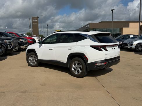 Used 2023 Hyundai Tucson SEL AWD/4WD image 3