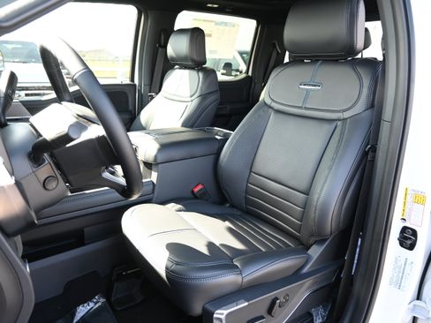 New 2026 Ford F250 Platinum AWD/4WD image 34