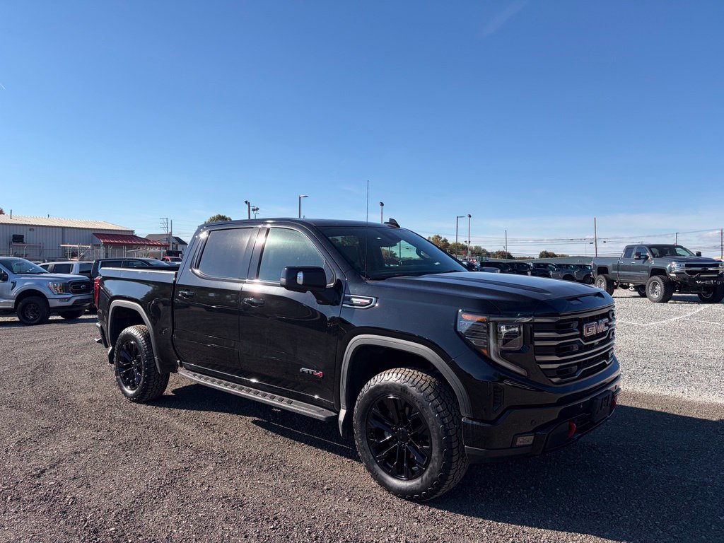 Used 2026 GMC Sierra 1500 AT4 w/ AT4 Premium Package AWD/4WD image 16
