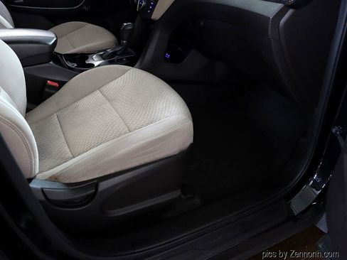 Used 2017 Hyundai Santa Fe Sport AWD/4WD image 34