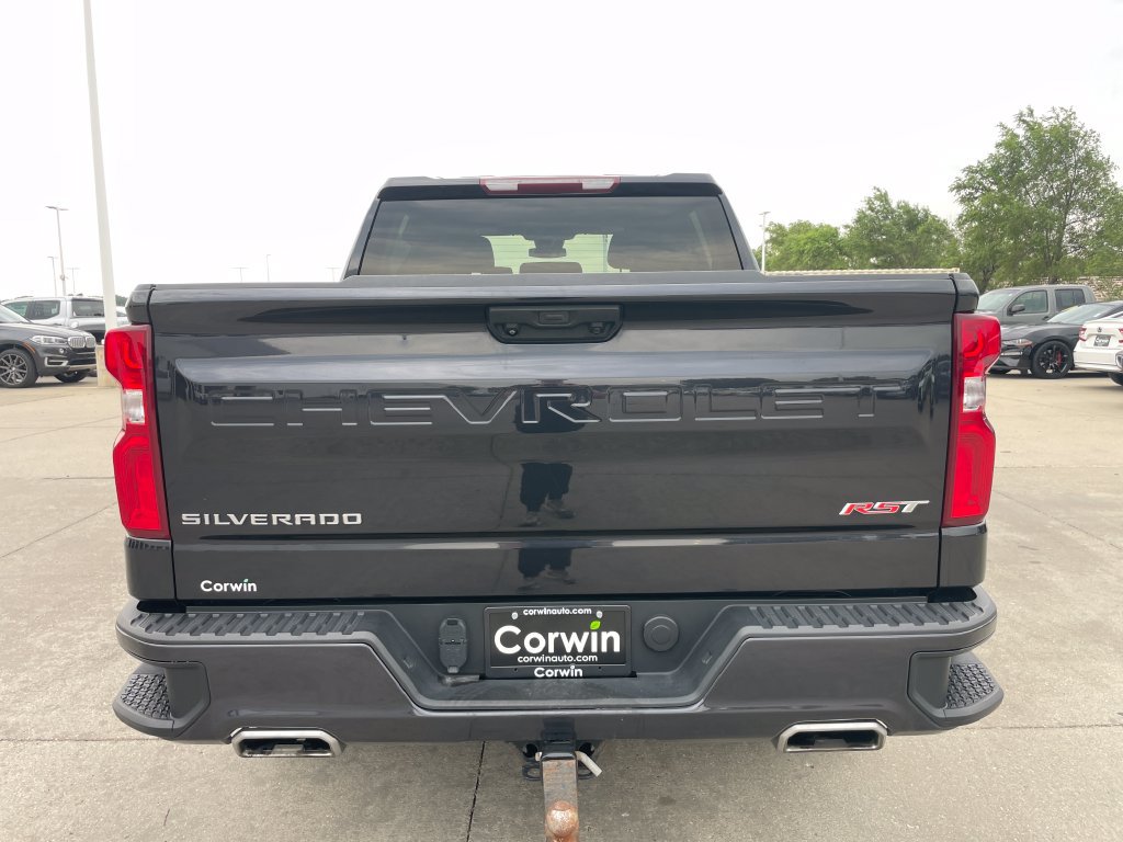 Used 2022 Chevrolet Silverado 1500 RST AWD/4WD image 4