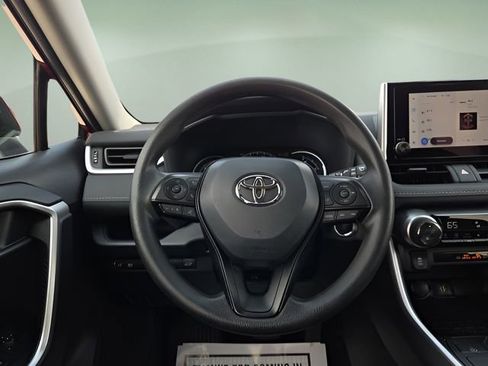 Used 2024 Toyota RAV4 XLE w/ Convenience Package image 12