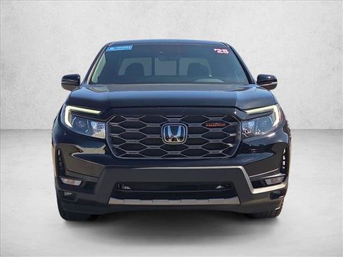 Used 2025 Honda Ridgeline TrailSport image 2