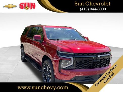 Certified 2025 Chevrolet Suburban RST AWD/4WD image 1