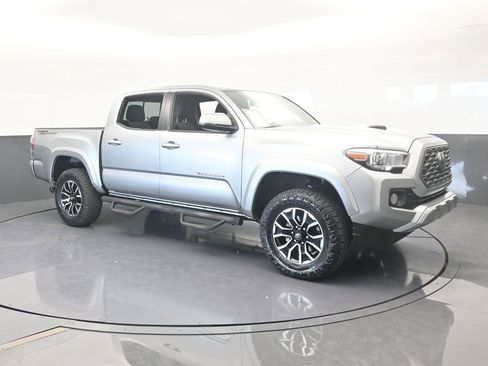 Used 2023 Toyota Tacoma 2WD Double Cab image 8