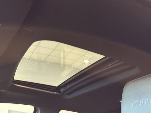 Used 2022 GMC Sierra 1500 AT4 w/ AT4 Premium Package image 25