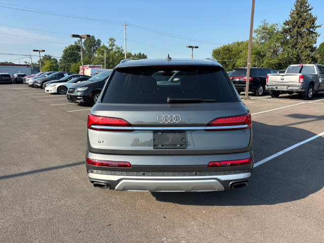 Used 2025 Audi Q7 3.0T Premium Plus AWD/4WD image 31
