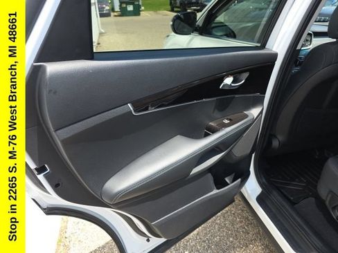 Used 2020 Kia Sorento S AWD/4WD image 35