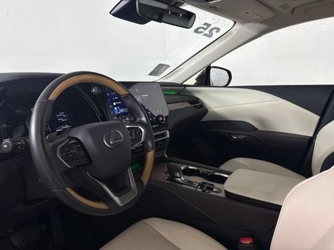 Used 2025 Lexus RX 350 Premium Plus w/ Accessory Package (Z1) FWD image 4