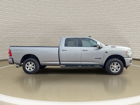 Used 2024 RAM 3500 Laramie AWD/4WD image 4