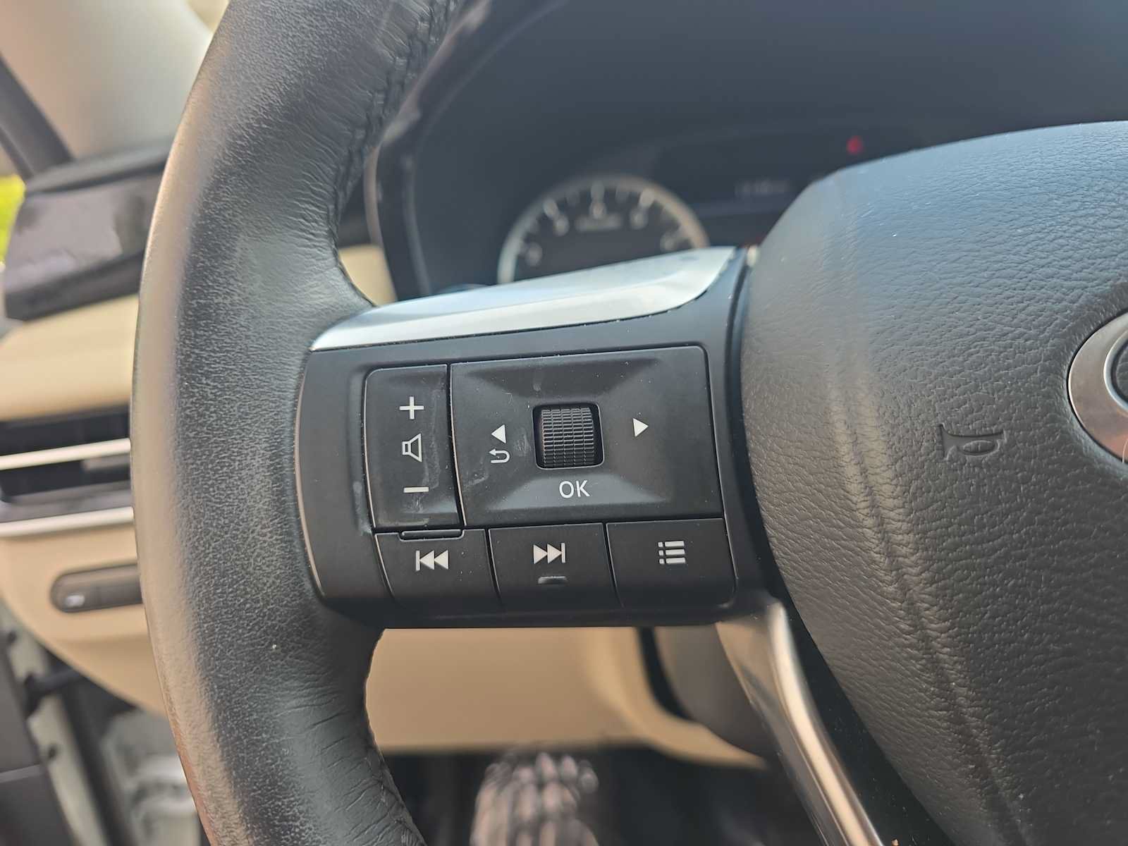Used 2024 INFINITI QX60 Pure FWD image 25
