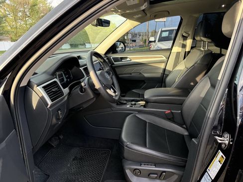 Used 2022 Volkswagen Atlas SEL image 14