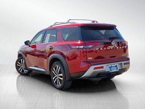 Used 2023 Nissan Pathfinder Platinum FWD image 9