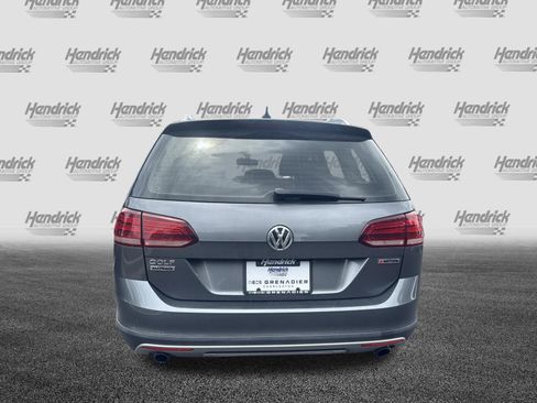 Used 2019 Volkswagen Golf Alltrack AWD/4WD image 11