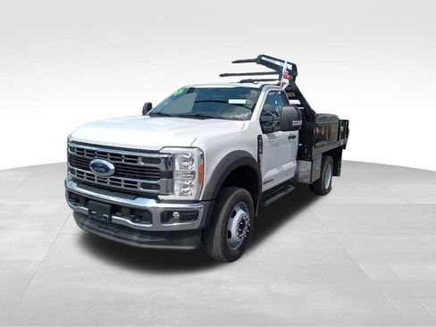 New 2023 Ford F550 4x4 Regular Cab Super Duty image 3