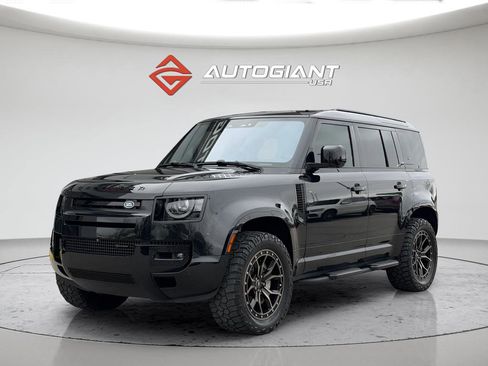 Used 2022 Land Rover Defender 110 X-Dynamic SE AWD/4WD image 5
