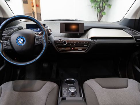 Used 2018 BMW i3 w/ Range Extender RWD image 5