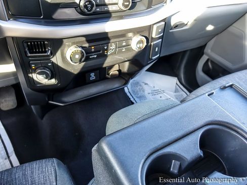 Used 2023 Ford F150 XLT image 23