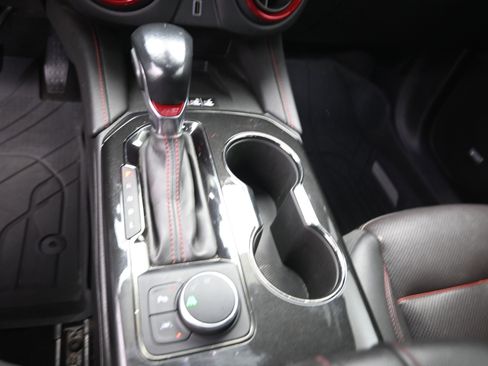 Used 2020 Chevrolet Blazer RS image 19