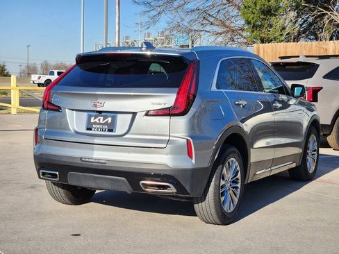 Used 2025 Cadillac XT4 Premium Luxury FWD image 7