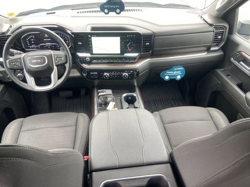 Used 2024 GMC Sierra 1500 Elevation w/ X31 Off-Road Package AWD/4WD image 20