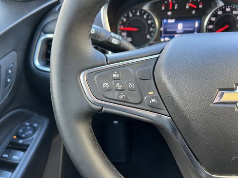 Used 2024 Chevrolet Equinox LT image 27