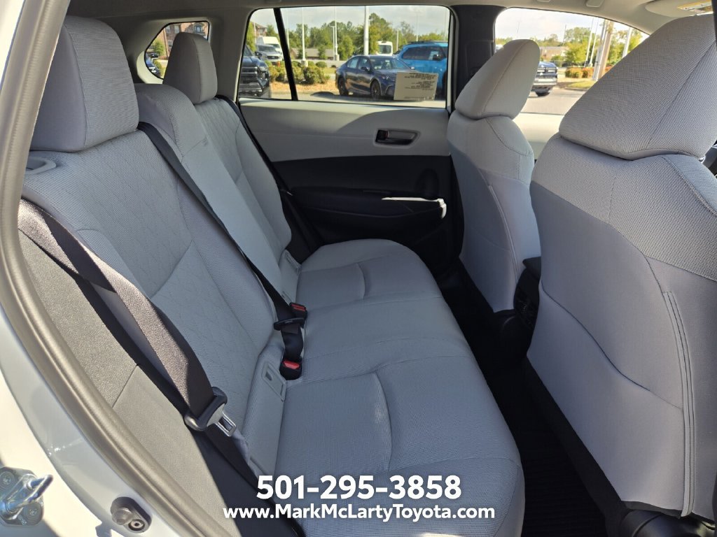New 2026 Toyota Corolla Cross LE w/ Moonroof Package FWD image 15