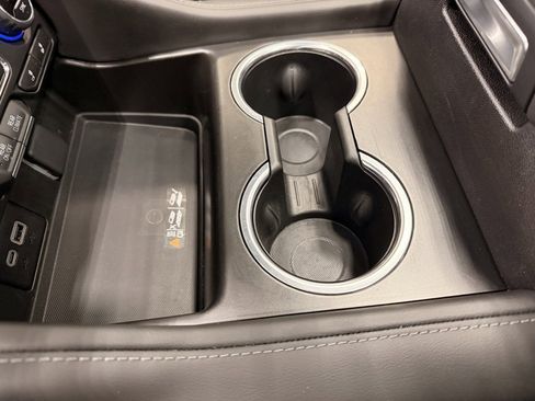 Used 2024 Chevrolet Tahoe Z71 image 42