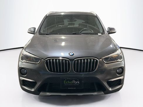 Used 2018 BMW X1 xDrive28i AWD/4WD image 2