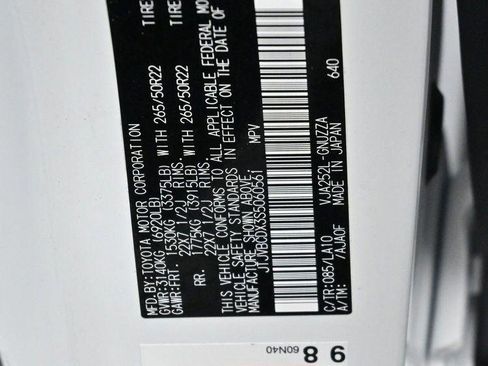 Used 2025 Lexus GX 550 w/ Cold Area Package image 50