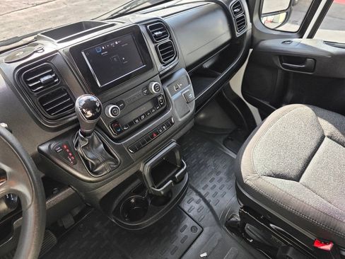 Used 2023 RAM ProMaster 3500 FWD image 17