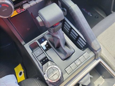 New 2025 Toyota 4Runner 4WD image 22