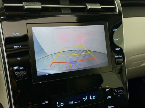 Used 2022 Hyundai Tucson SEL w/ Convenience Package FWD image 17