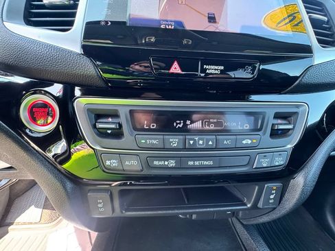 Used 2019 Honda Ridgeline Black Edition image 14