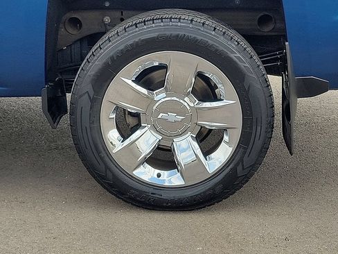 Used 2018 Chevrolet Silverado 1500 LTZ Z71 w/ LTZ Plus Package AWD/4WD image 10