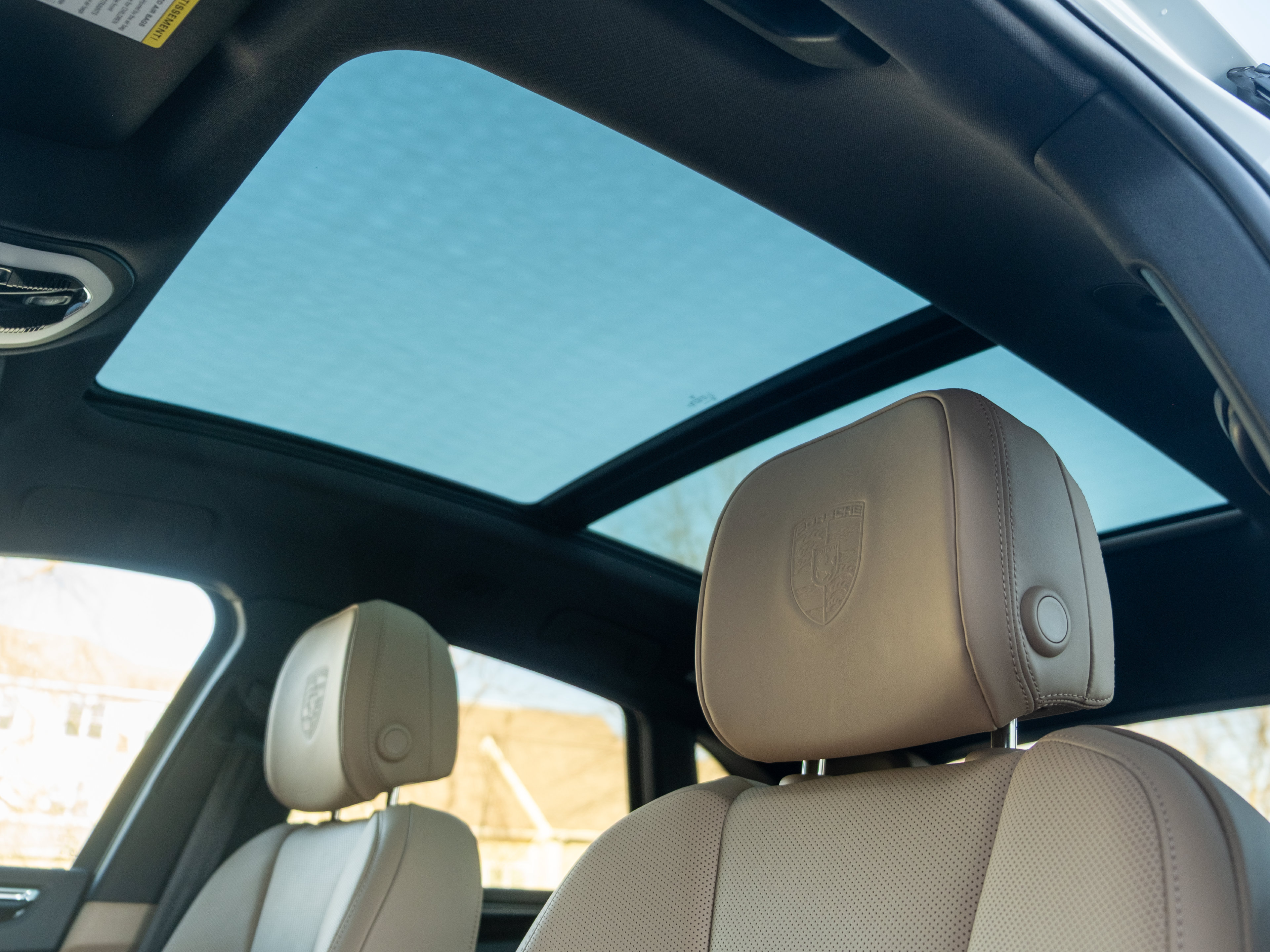 Certified 2026 Porsche Macan AWD/4WD image 35