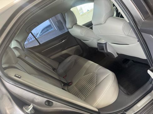 Used 2023 Toyota Camry SE image 23
