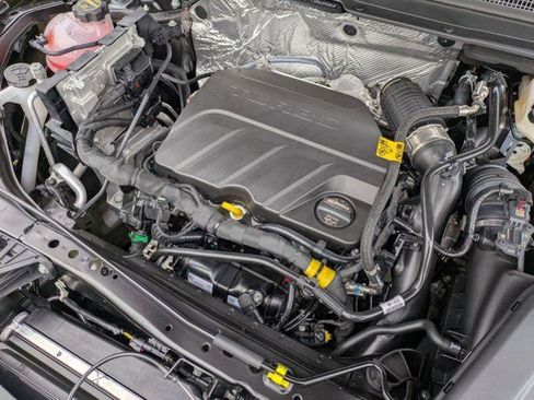 New 2026 Chevrolet Trax RS w/ Sunroof Package image 27