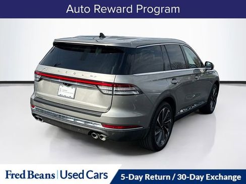 Used 2023 Lincoln Aviator Reserve w/ Equipment Group 201A AWD/4WD image 8