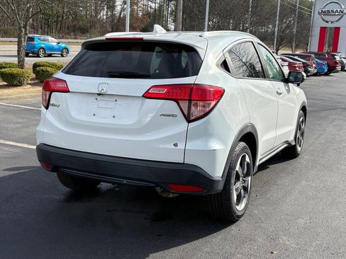 Used 2018 Honda HR-V EX-L image 6