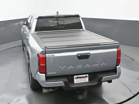 Used 2026 Toyota Tacoma SR5 AWD/4WD image 28