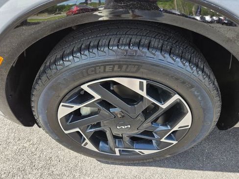 Used 2025 Kia Sportage SX FWD image 24