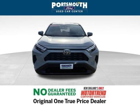 Used 2023 Toyota RAV4 XLE image 9