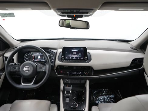Used 2023 Nissan Rogue SL AWD/4WD image 13