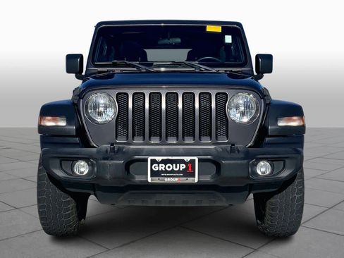 Used 2019 Jeep Wrangler Unlimited Sport S AWD/4WD image 6