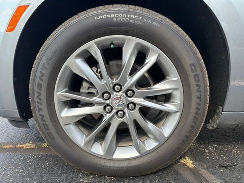 Used 2024 Buick Enclave Avenir w/ Avenir Technology Package FWD image 10
