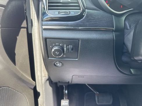 Used 2021 Jeep Grand Cherokee High Altitude AWD/4WD image 22