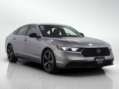 Used 2023 Honda Accord Sport image 7