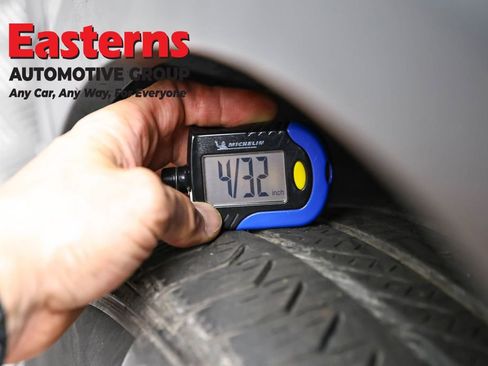 Used 2021 Mercedes-Benz GLA 250 4MATIC image 29